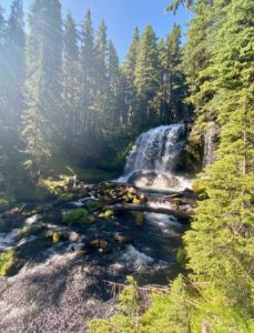 Bend waterfall